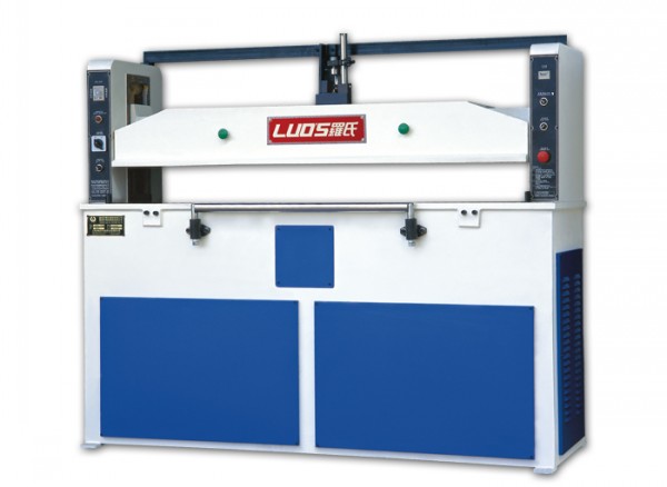 XCLP2-250/300液压平面裁料机